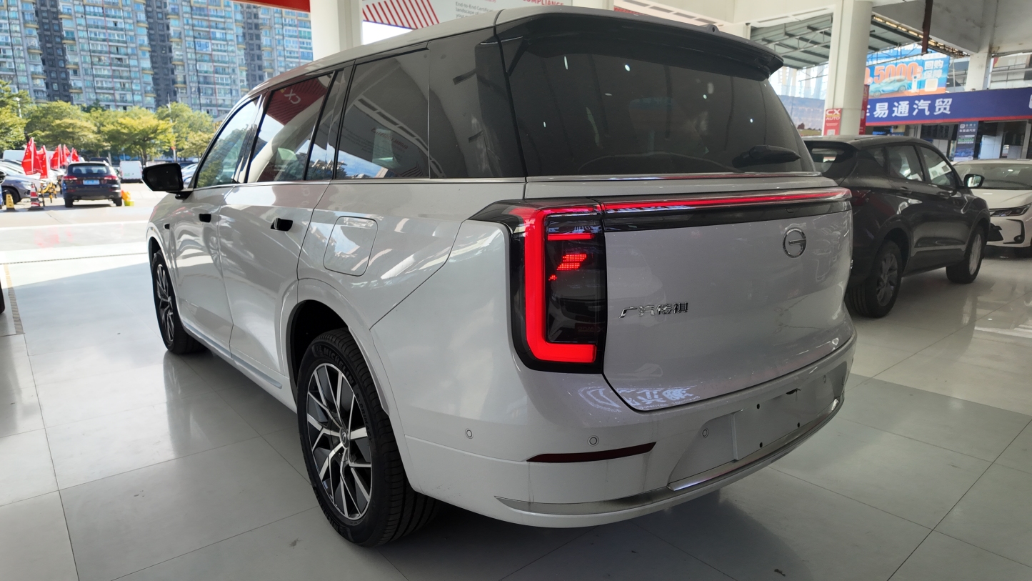 2025 Trumpchi S9 Ultra - 6-Seater Family MPV with Air Suspension & Extended Range