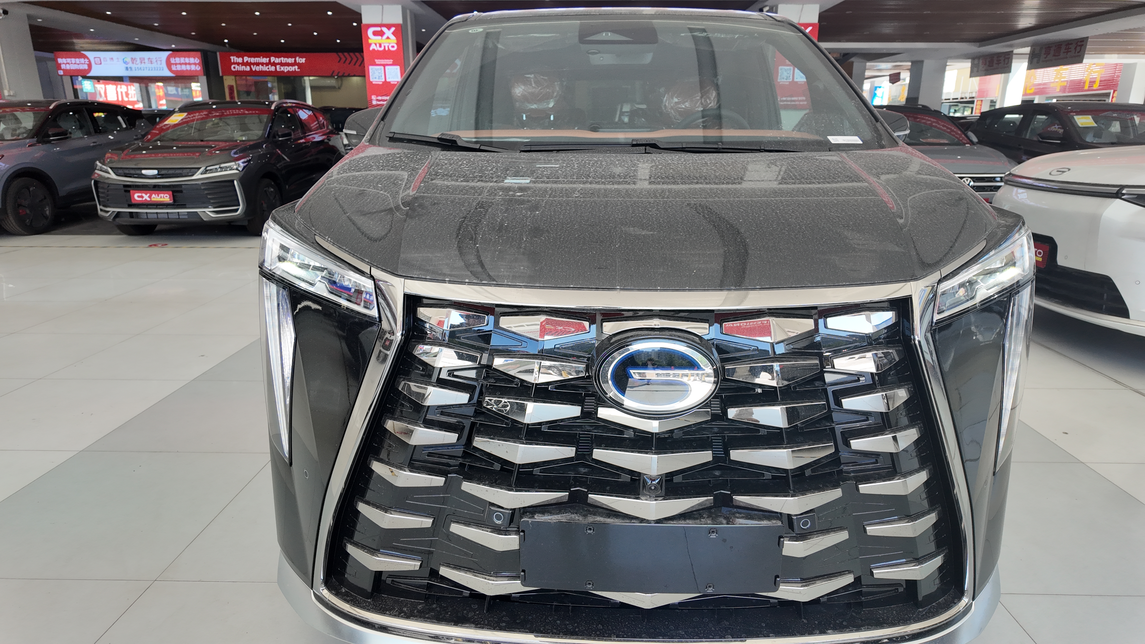GAC M8 2025 Hongmeng Cockpit - 2.0T Hybrid + L2+ Driving Assistance Family MPV