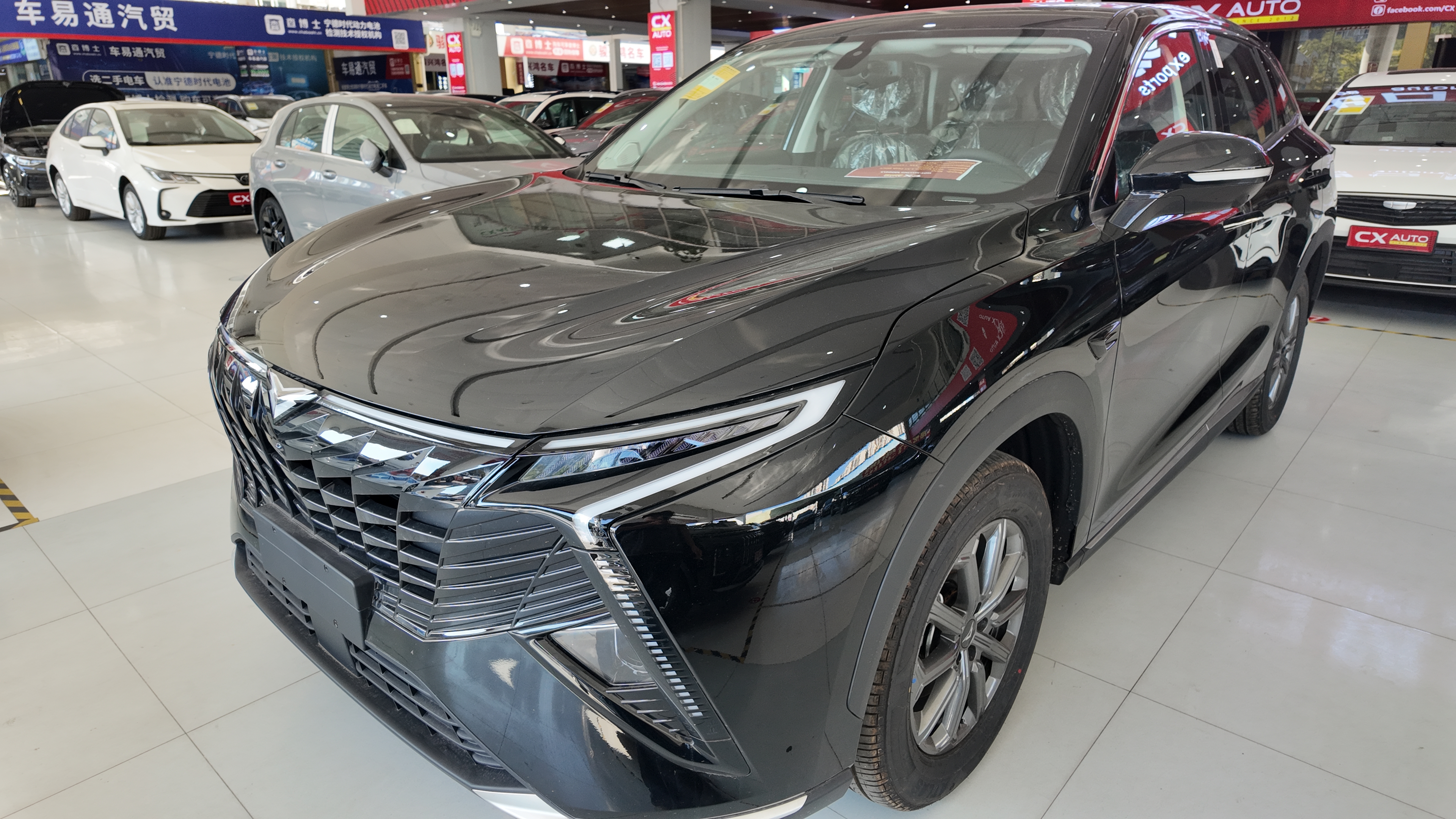 2025 Kaiyi Kunlun Mountain 7-Seater - 1.5T 6DCT + 2820mm Wheelbase Family SUV