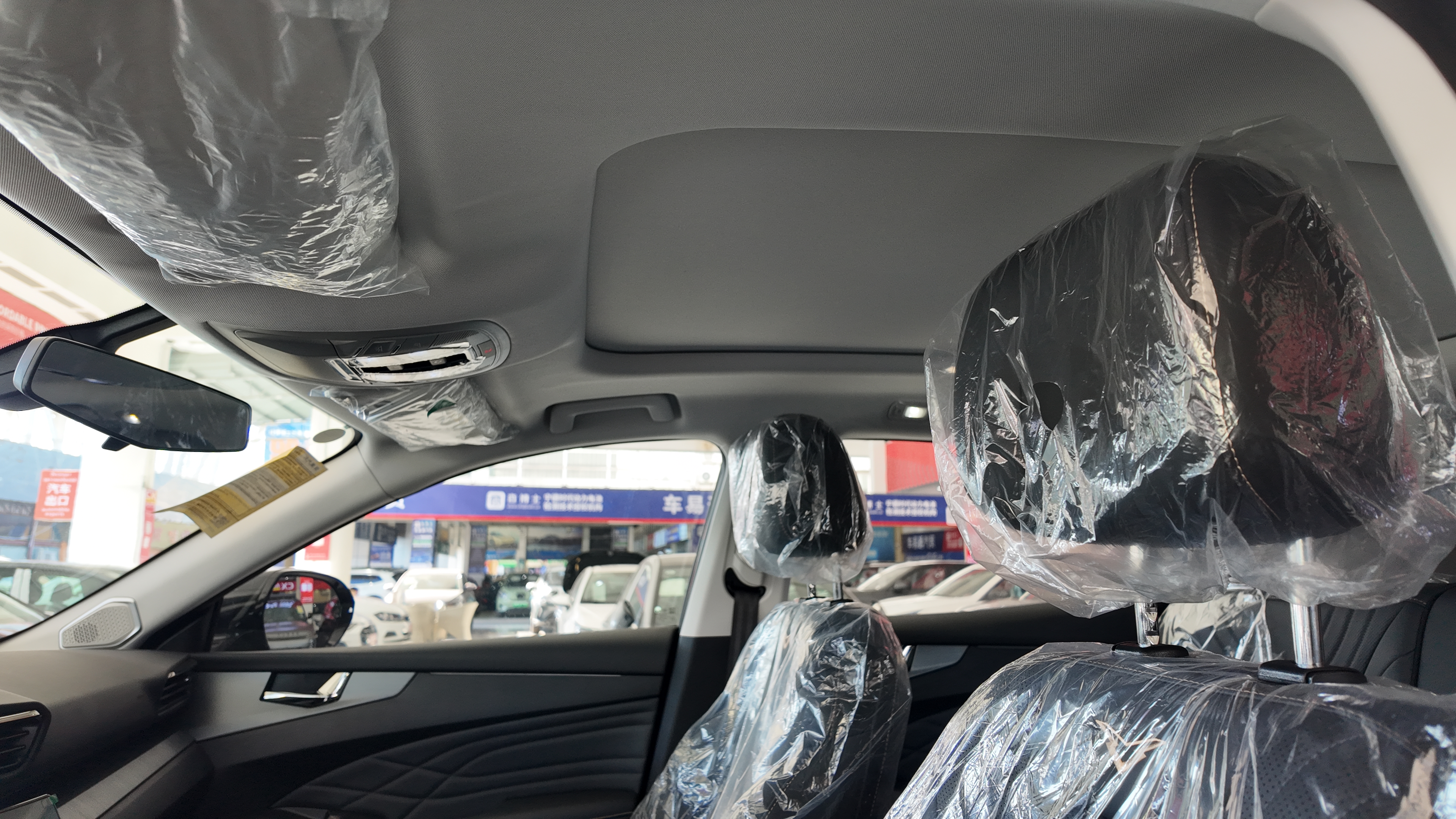 2025 Kaiyi Kunlun Mountain 7-Seater - 1.5T 6DCT + 2820mm Wheelbase Family SUV