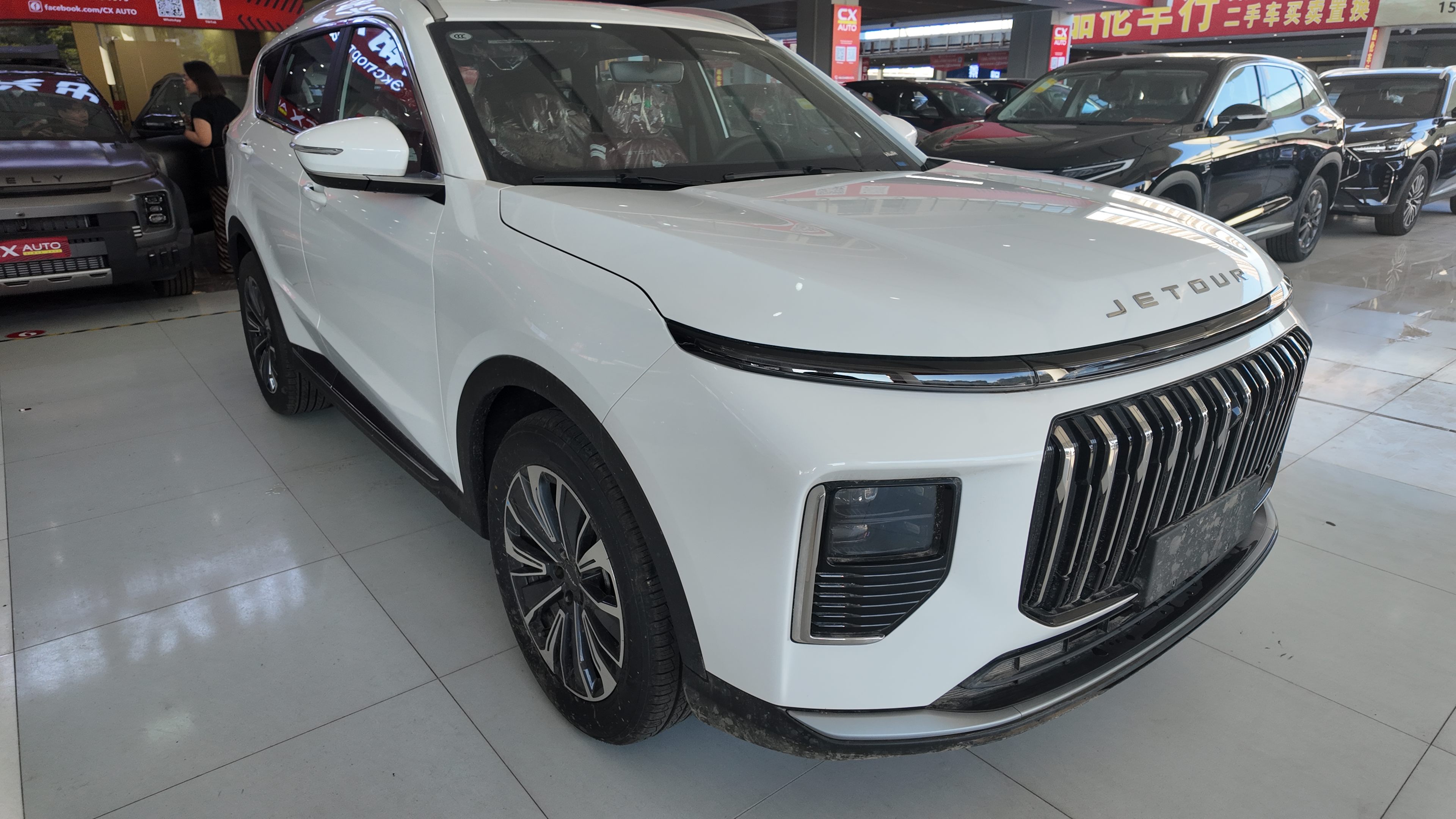 2026 Jetour X70 PLUS Elite 7-Seater - 1.5T DCT + 2745mm Wheelbase Family SUV