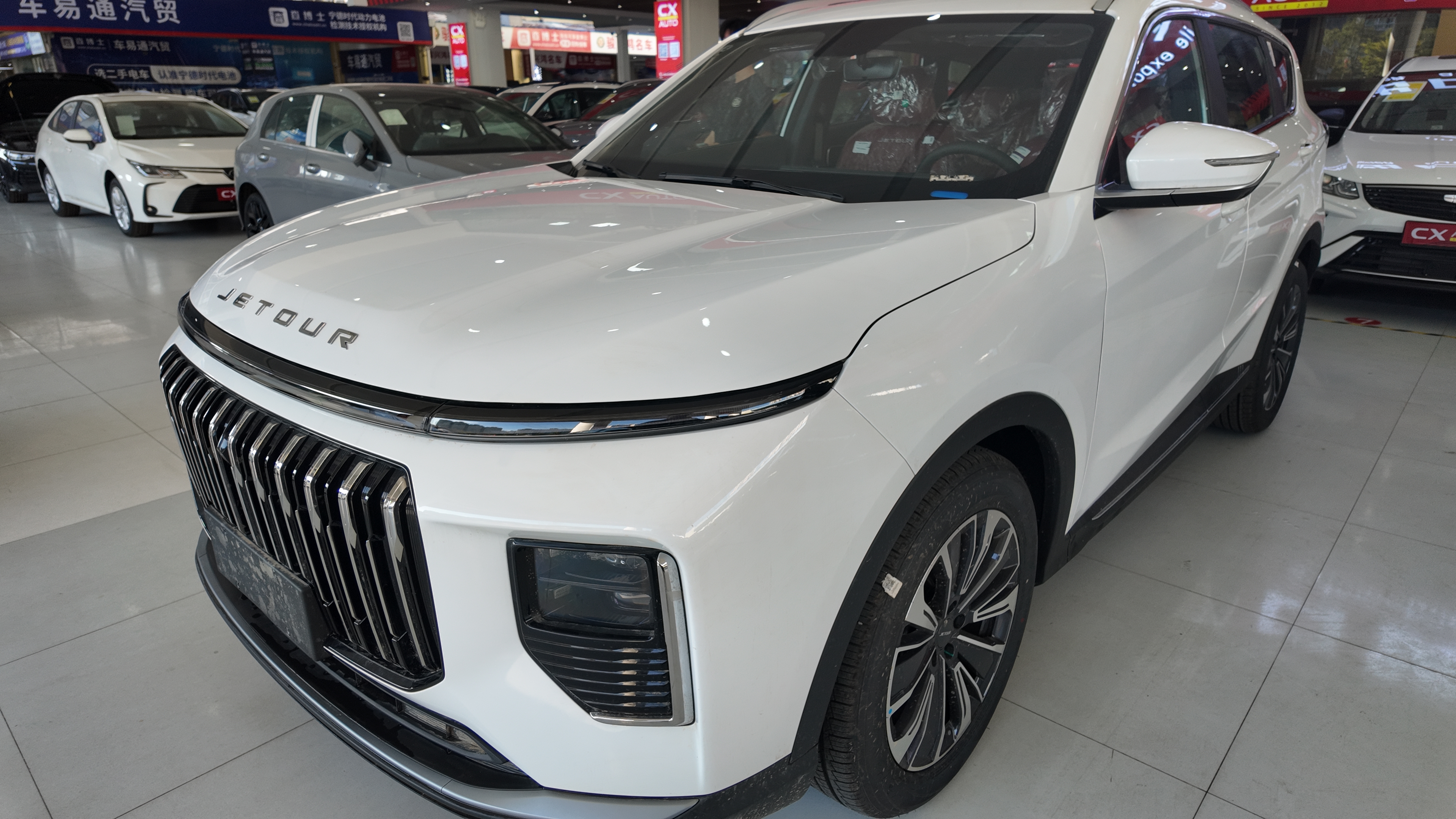 2026 Jetour X70 PLUS Elite 7-Seater - 1.5T DCT + 2745mm Wheelbase Family SUV