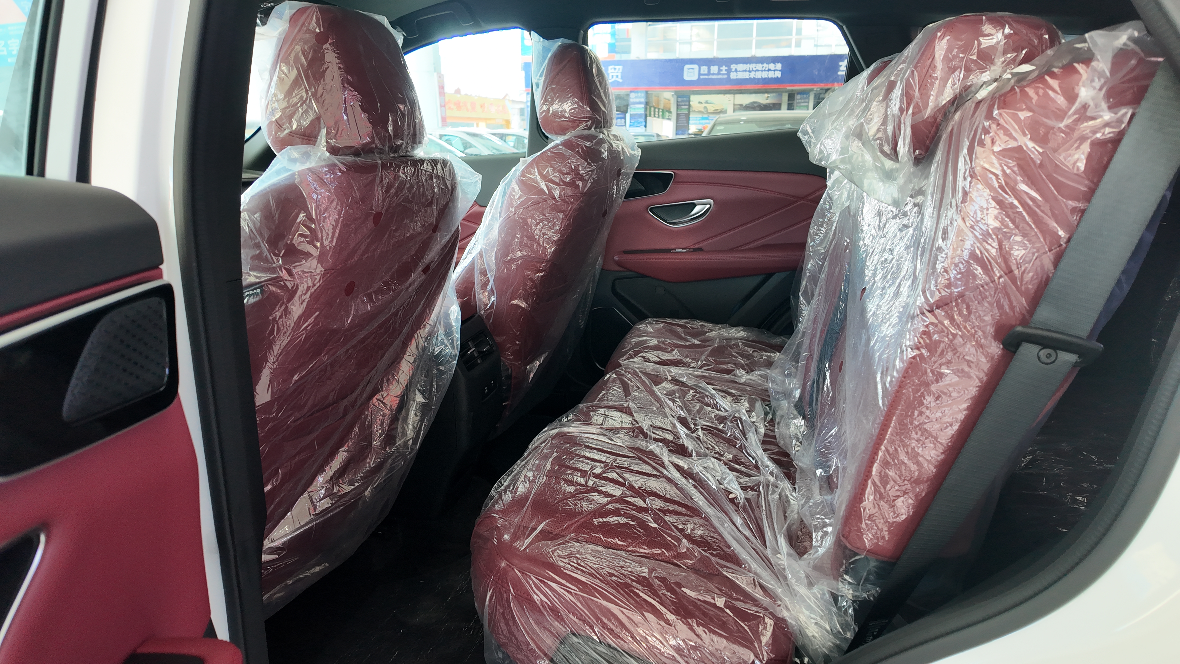 2026 Jetour X70 PLUS Elite 7-Seater - 1.5T DCT + 2745mm Wheelbase Family SUV