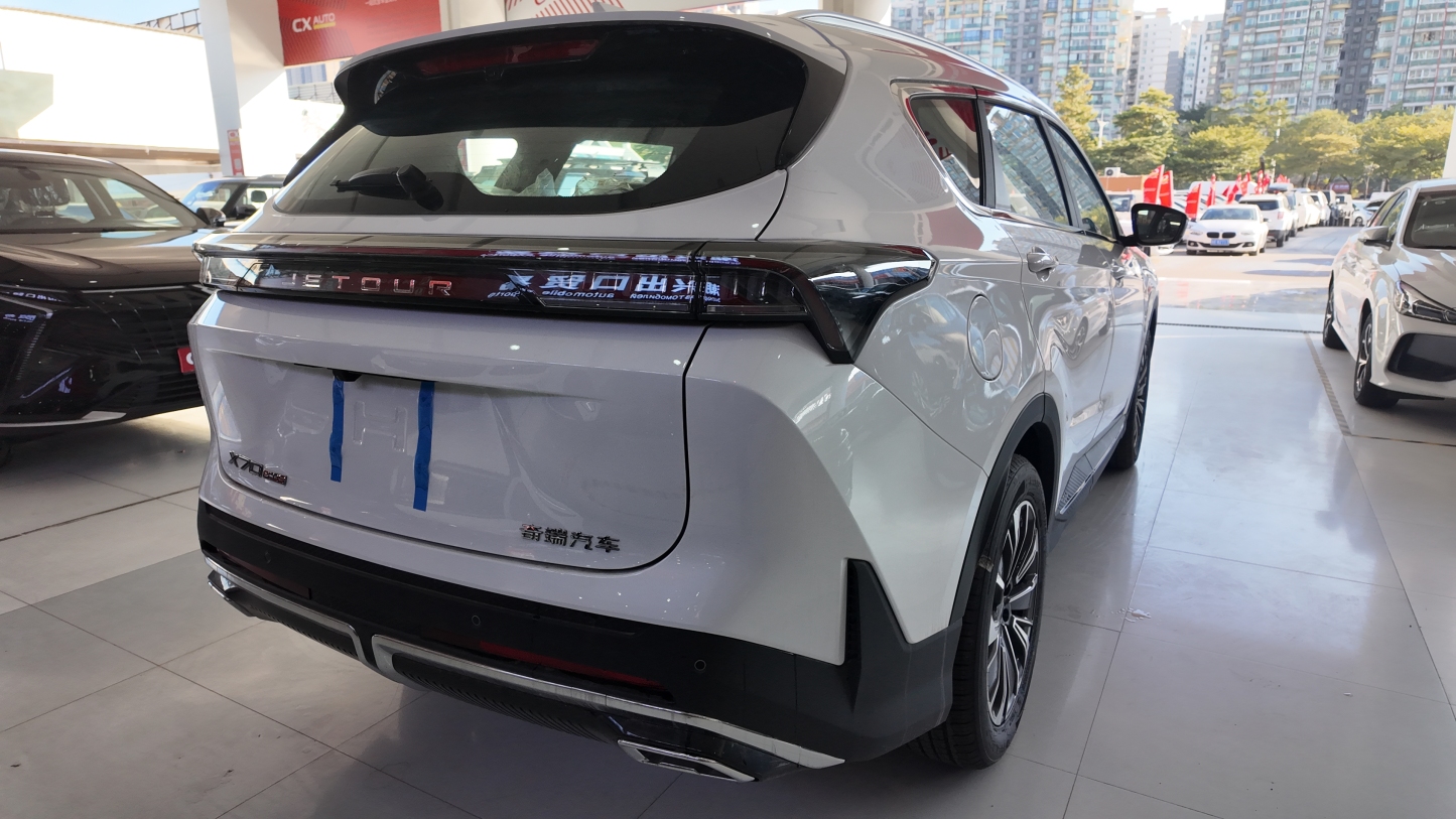 2026 Jetour X70 PLUS Elite 7-Seater - 1.5T DCT + 2745mm Wheelbase Family SUV