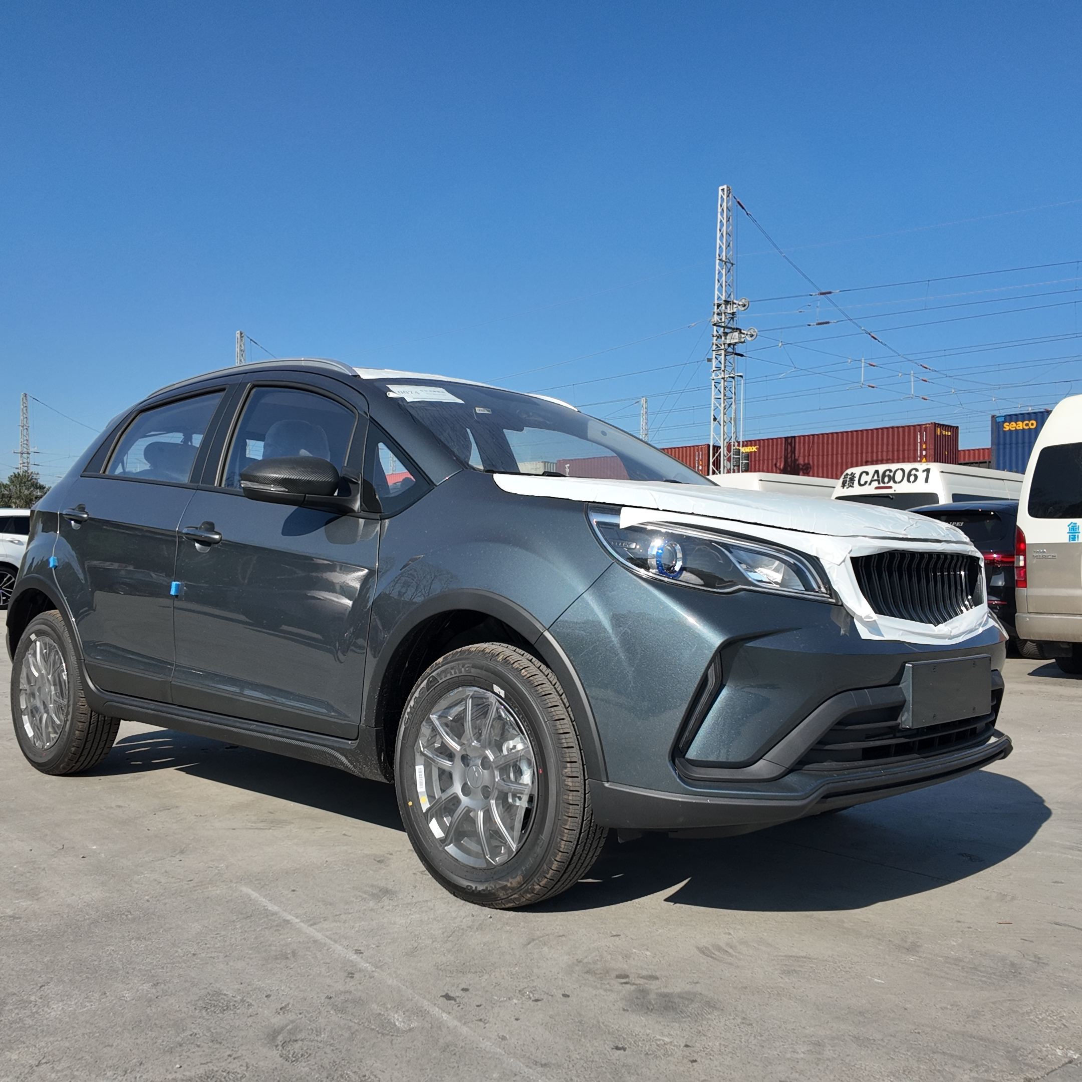 China Import and Export Trade Automobile Company Geely Livan X3 Pro  auto  manual