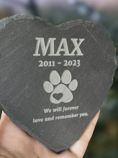 1pc Custom Pet Memorial Stone, Personalized Engrave Dog Cat Memorial Plaque, Pet Grave Stone, Engraved Heart/Round/Square Rock With Pets Name, Pet Loss Gift, Sympathy Gift Art Supplies