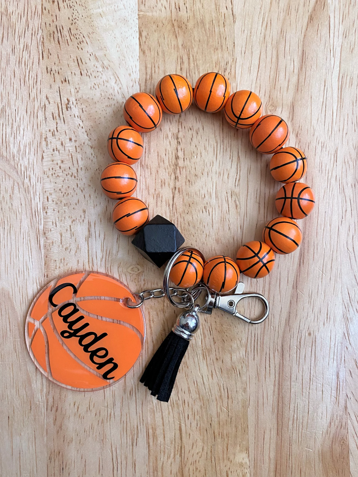 1 pcs Custom Basketball Wristlet Keychain, Personalized Name Wood Bead Bracelet for Sports Fans, Coaches & Players