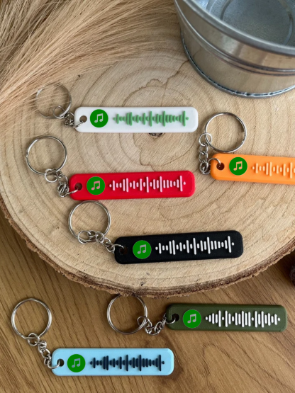 1 pcs Personalised Spotify code keychain, 24 colour options for individual design, Eco-friendly 3D printed music gift,  Customizable Personal Music Gift for Birthdays, Anniversaries, Valentine’s Day, Weddings, or Everyday Accessory