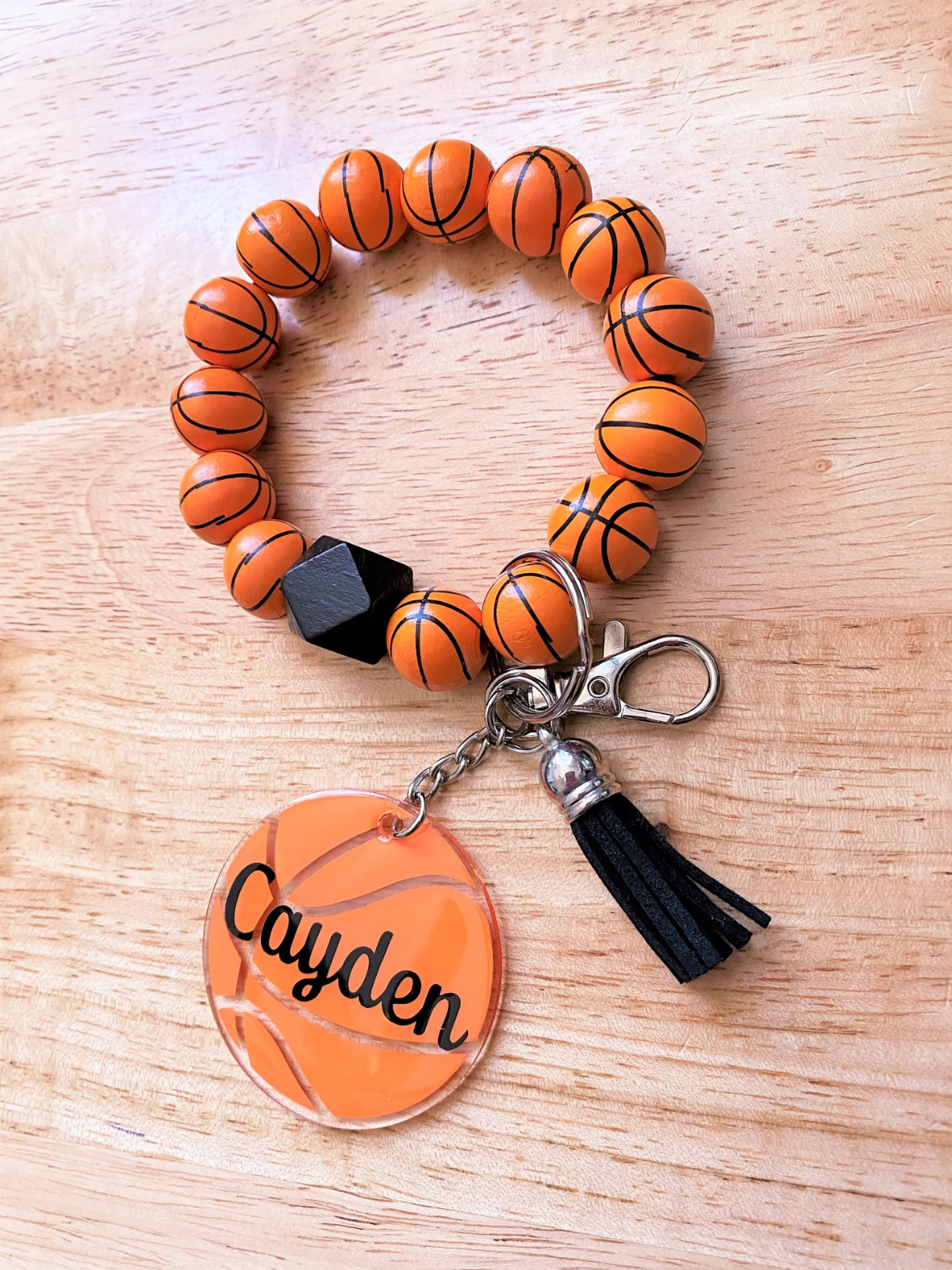 1 pcs Custom Basketball Wristlet Keychain, Personalized Name Wood Bead Bracelet for Sports Fans, Coaches & Players