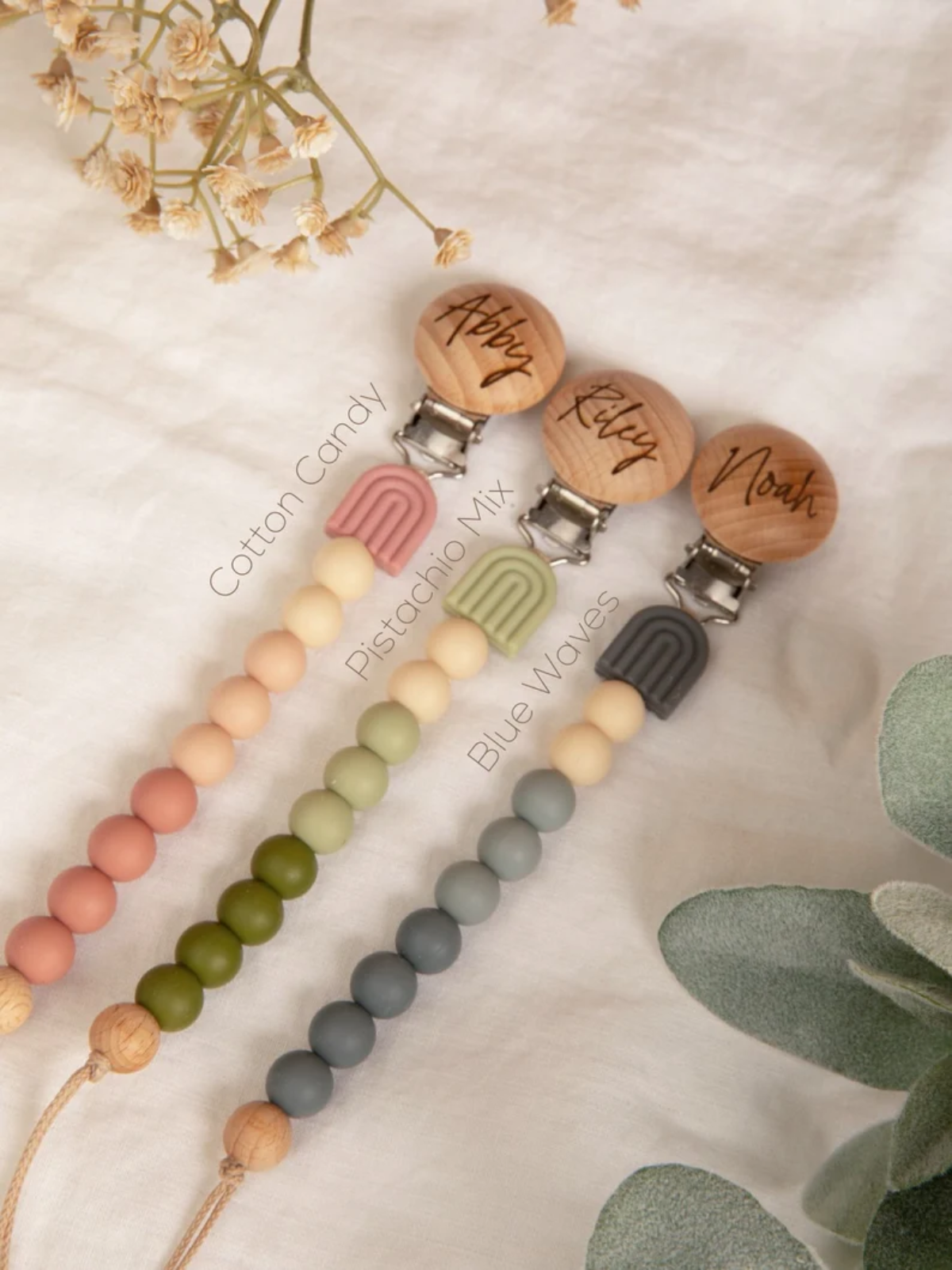 1 Piece Customizable Rainbow Silicone & Nylon Clip – Adjustable Name Engraved Holder Chain, Neutral Earthy Circular Design, Personalized Accessory for Everyday Use