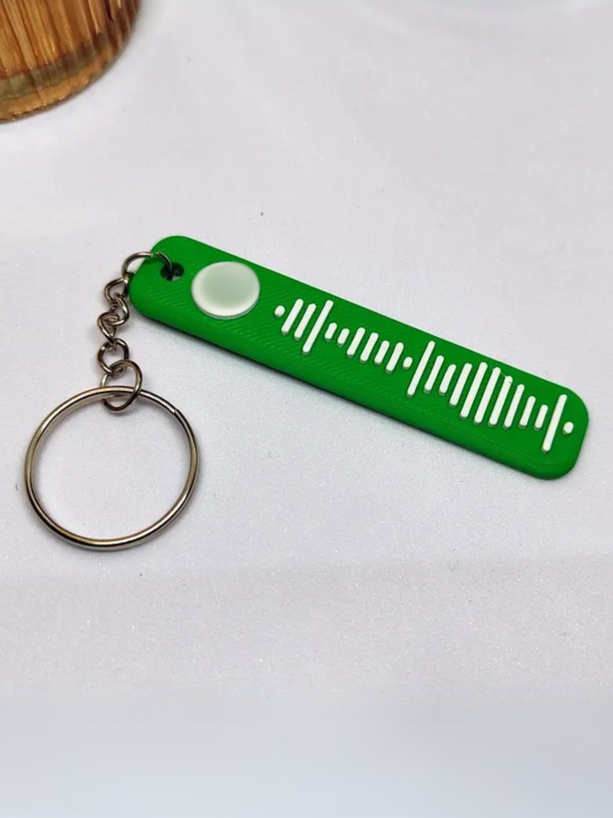 1 pcs Personalised Spotify code keychain, 24 colour options for individual design, Eco-friendly 3D printed music gift,  Customizable Personal Music Gift for Birthdays, Anniversaries, Valentine’s Day, Weddings, or Everyday Accessory