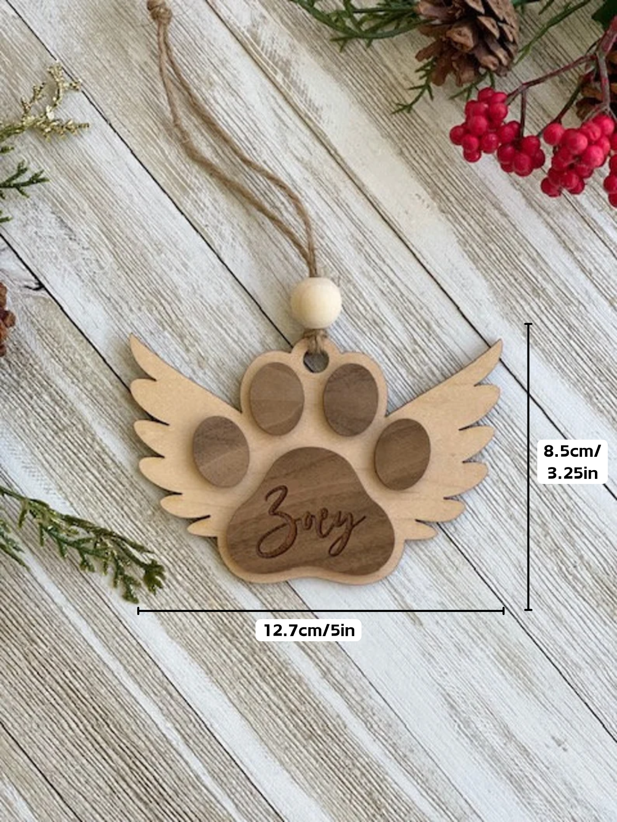 1pc  Personalized Paw Remembrance Ornament for Pet Lovers, Engraved Name, Wooden Pet Memorial Ornament, Rustic Angel Wings Design, Round Shape, Ideal for Christmas, Birthdays, Anniversaries, and Pet Memorial Day