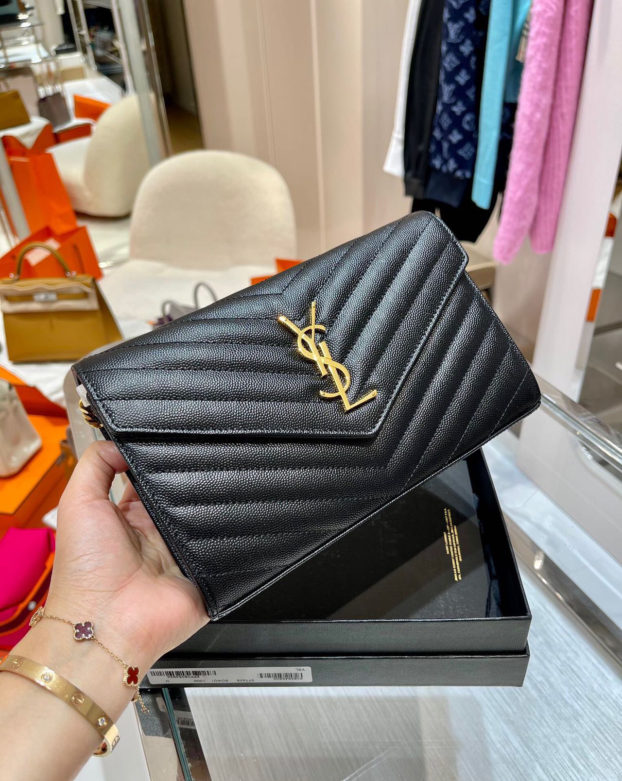 YSL イヴ サンローラン ショルダーバッグ