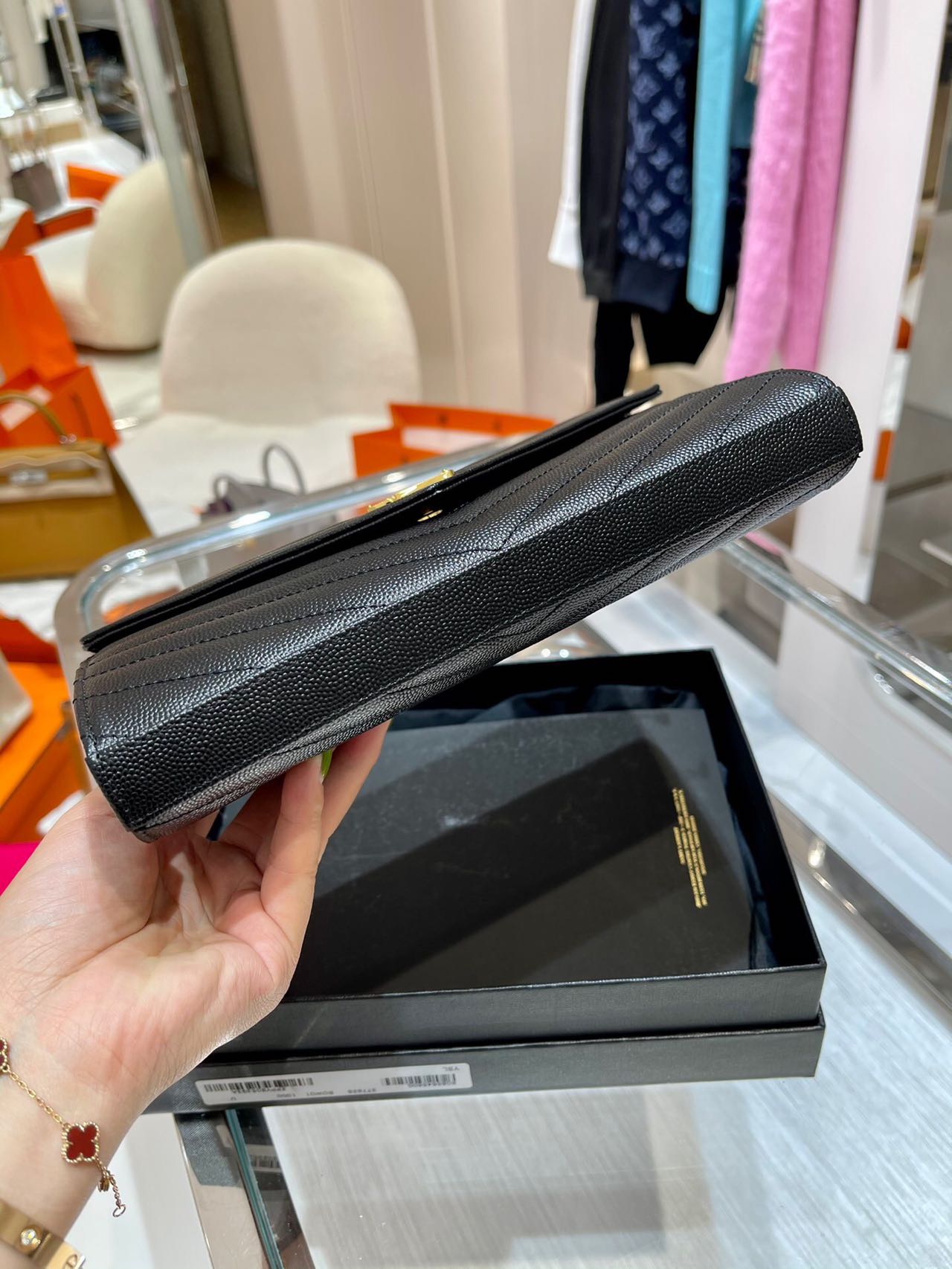 YSL イヴ サンローラン ショルダーバッグ