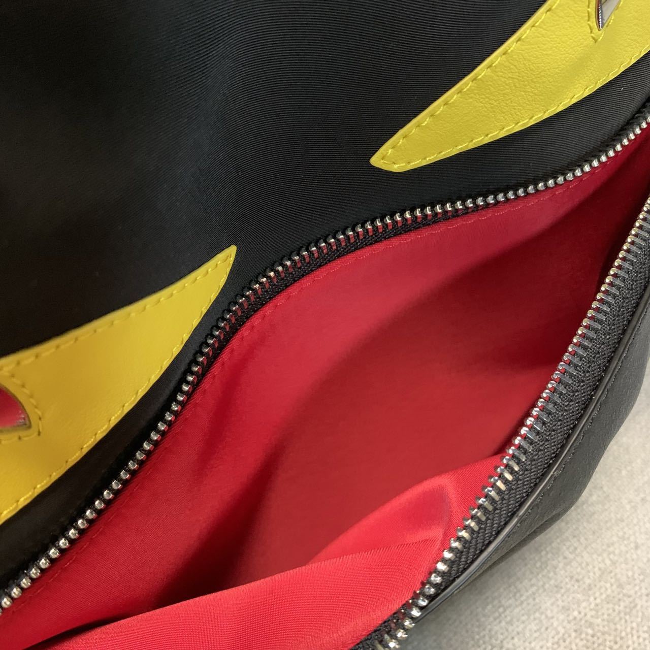 フェンディ リュック モンスター バグズアイ バッグ FENDI ブランド