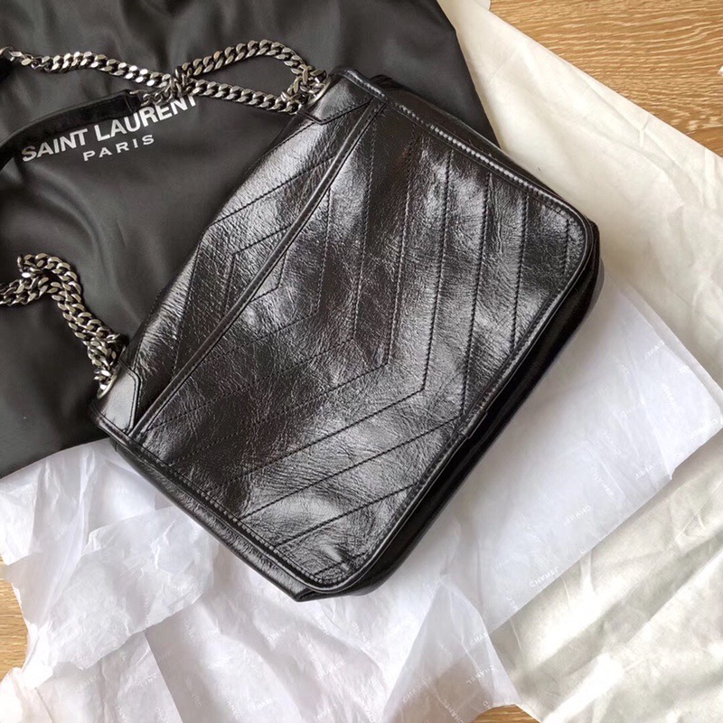 【Saint Laurent】ニキ （ミディアム/リンクルヴィンテージレザー）