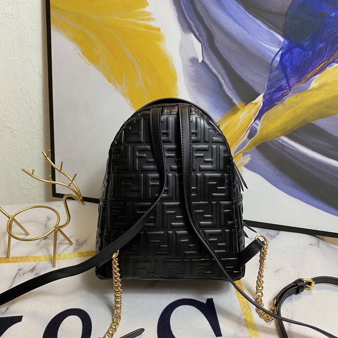 【FENDI】フェンディ バックパック スモール
