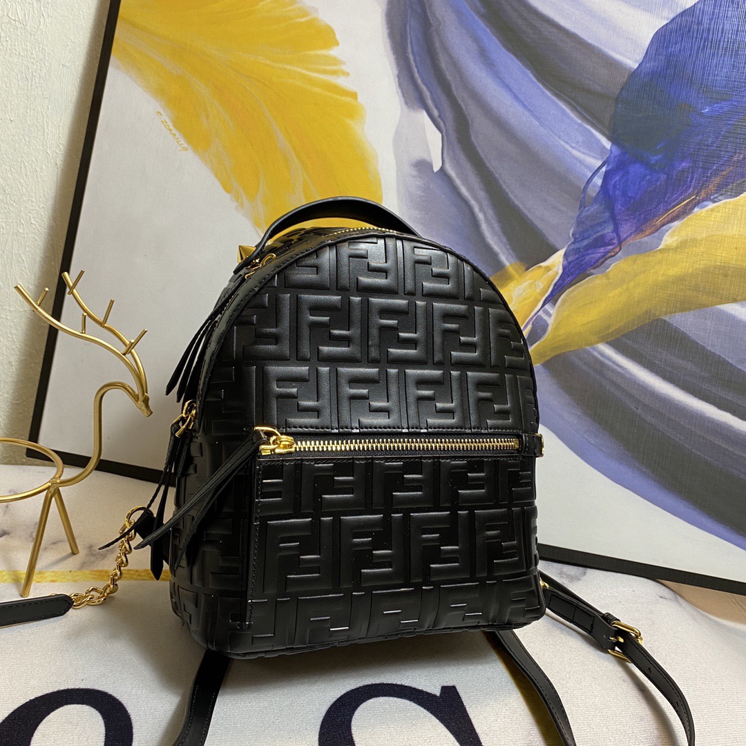 【FENDI】フェンディ バックパック スモール
