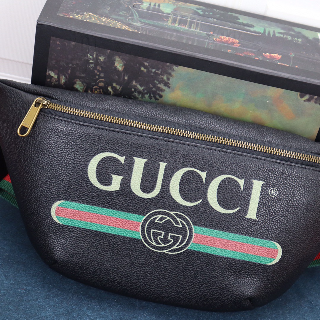 【GUCCI】グッチ レトロ ロゴ レザー ベルトバッグ