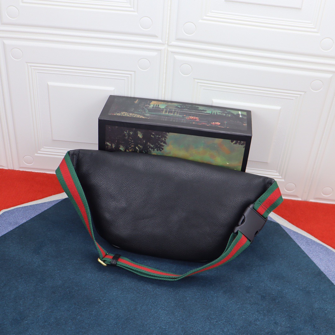 【GUCCI】グッチ レトロ ロゴ レザー ベルトバッグ