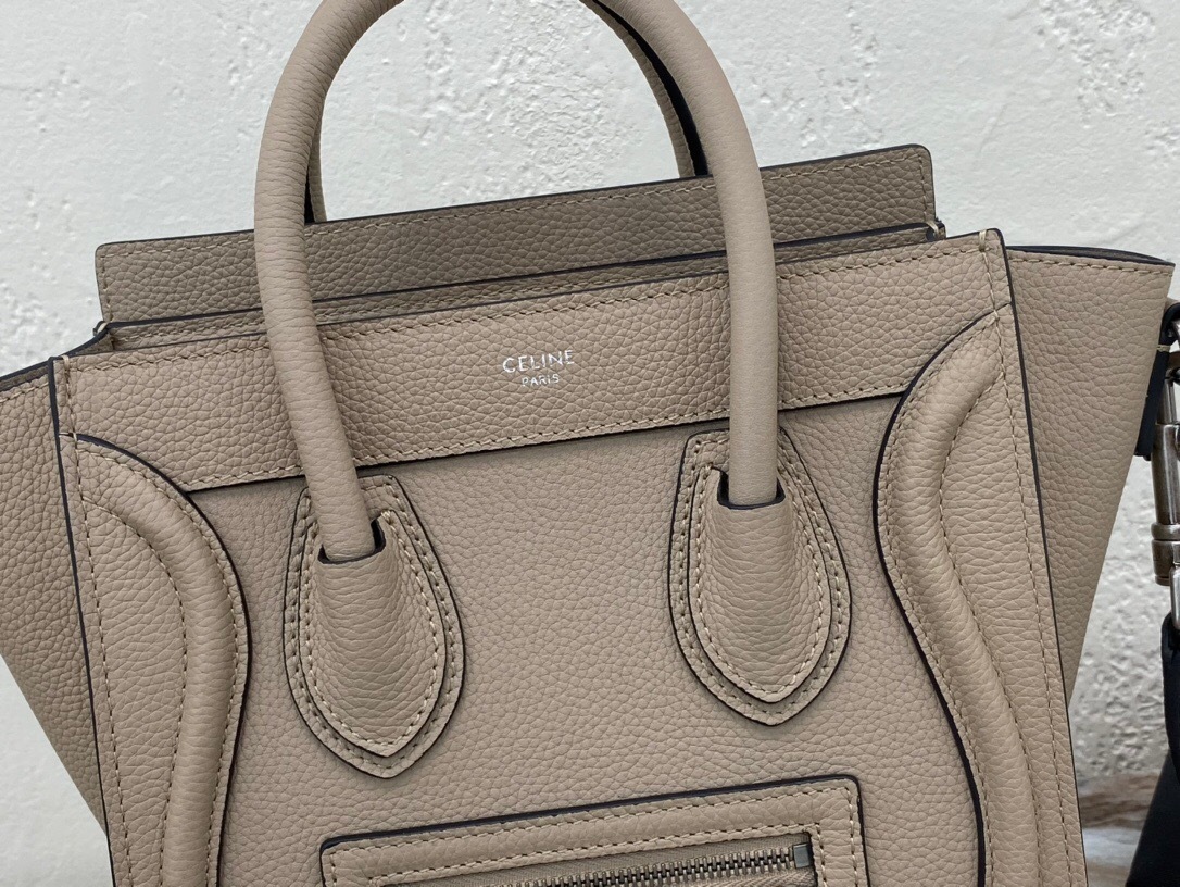 CELINE ラゲージ ナノ 