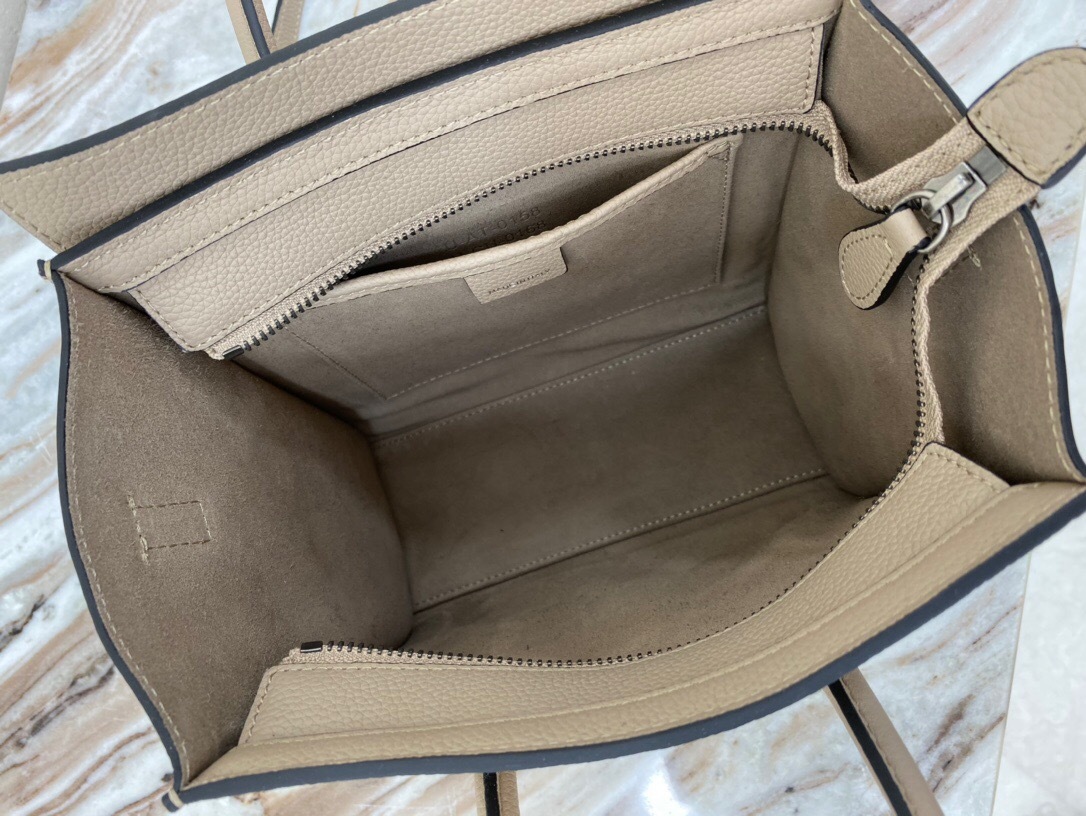 CELINE ラゲージ ナノ 