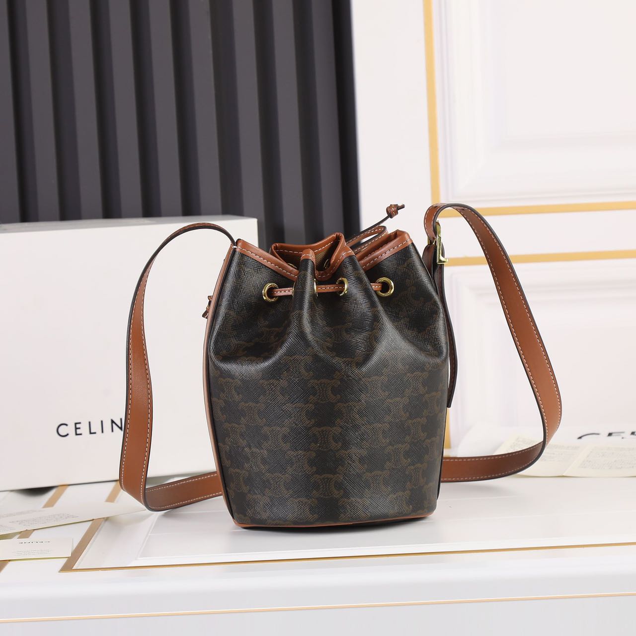 セリーヌ★  スモール ドローストリングバッグ