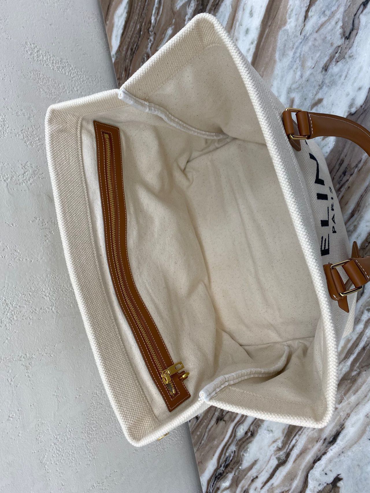  CELINEトートバッグ