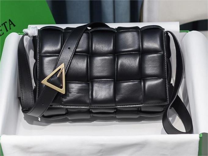  BOTTEGA VENETAボッテガヴェネタ ショルダーバッグ