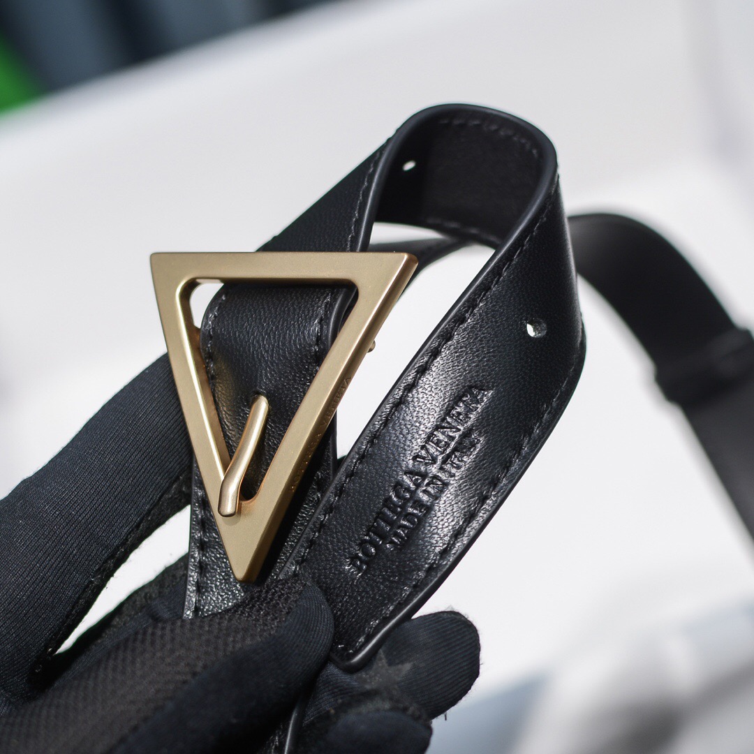  BOTTEGA VENETAボッテガヴェネタ ショルダーバッグ