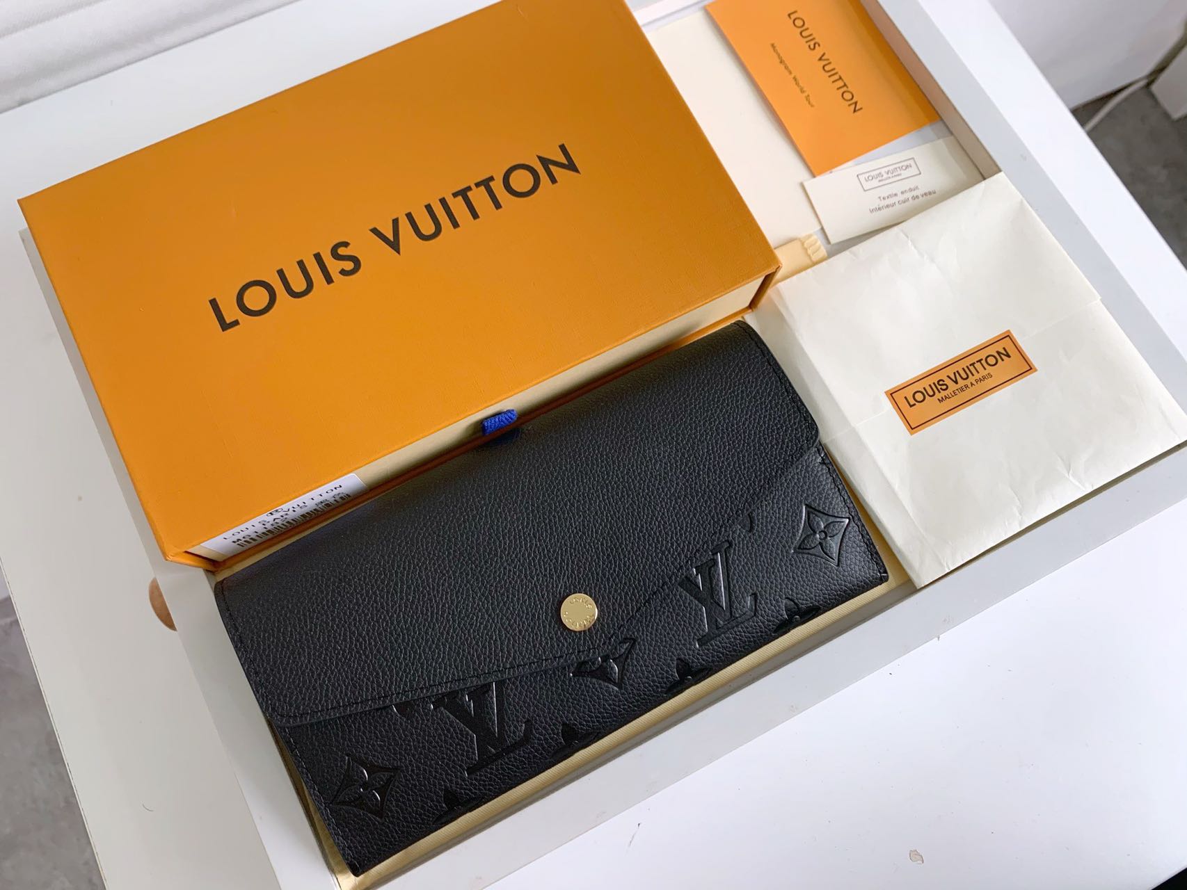 【完売前に!!】Louis Vuitton ポルトフォイユ サラ 長財布 黒