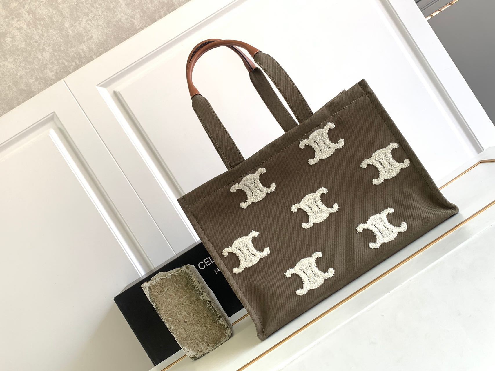 CELINE♡Large Cabas Tote Bag♡Khaki/Tan