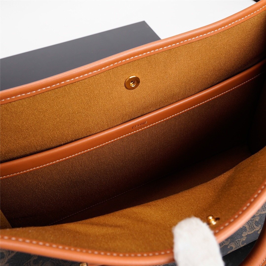 【CELINE】セリーヌ ミニ ホリゾンタル カバ トリオンフBag