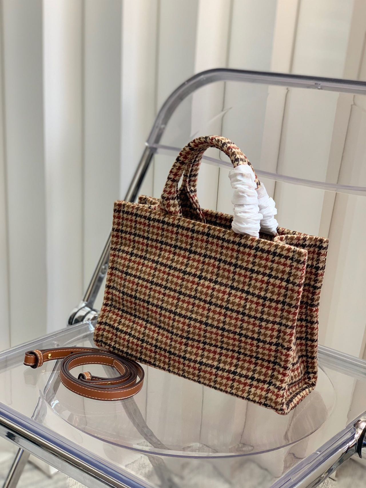 【CELINE】スモール カバ タイス トートバッグ