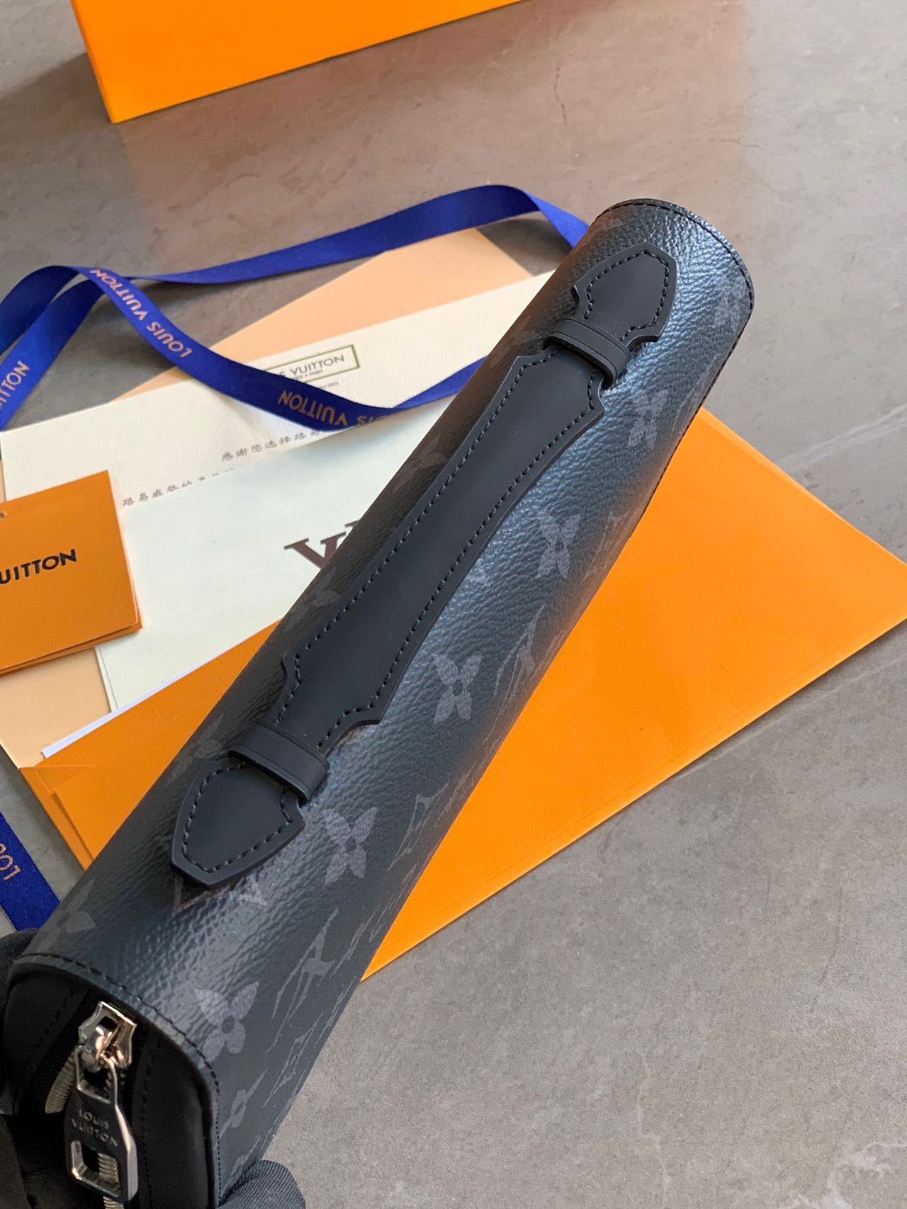 新作・争奪戦☆モノグラムジッピーXL