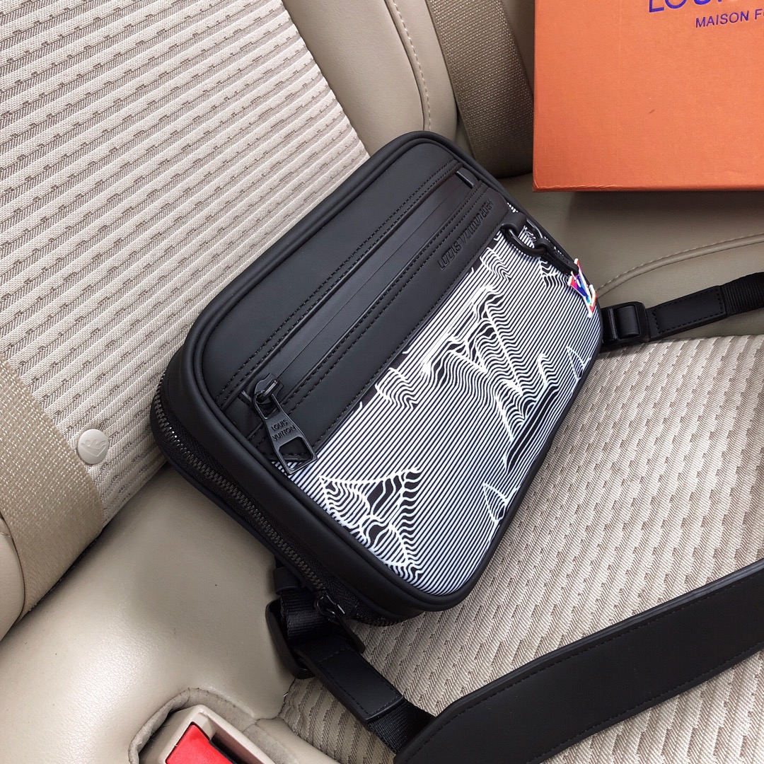 Louis Vuitton/Expandable メッセンジャーバッグ