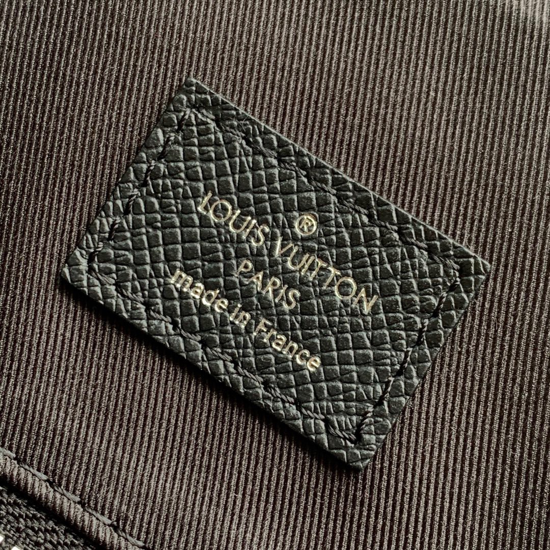 /Louis Vuitton/アウトドア・バックパックM30417