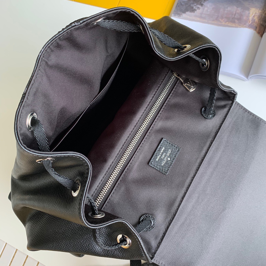 /Louis Vuitton/アウトドア・バックパックM30417
