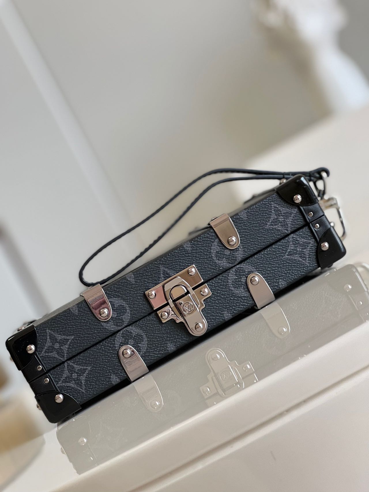 Louis Vuitton ウォレット・トランク　ハンドバッグ