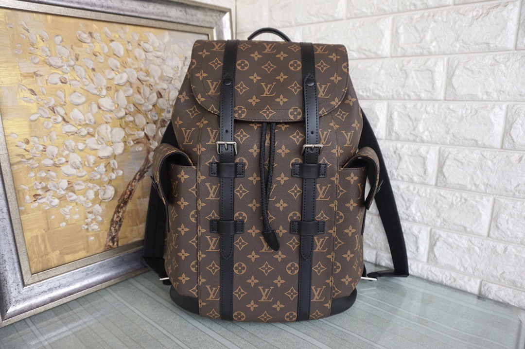 人気【LOUIS VUITTON】クリストファー PM