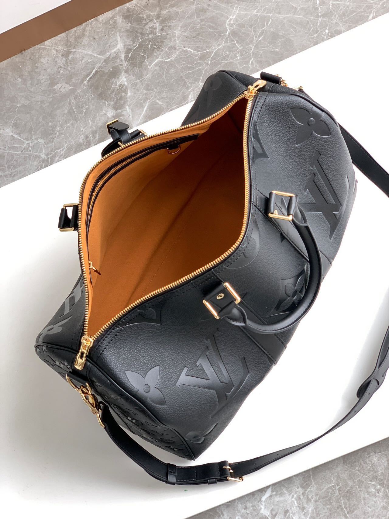 ★Louis Vuitton★先取り！キーポル・バンドリエール 45