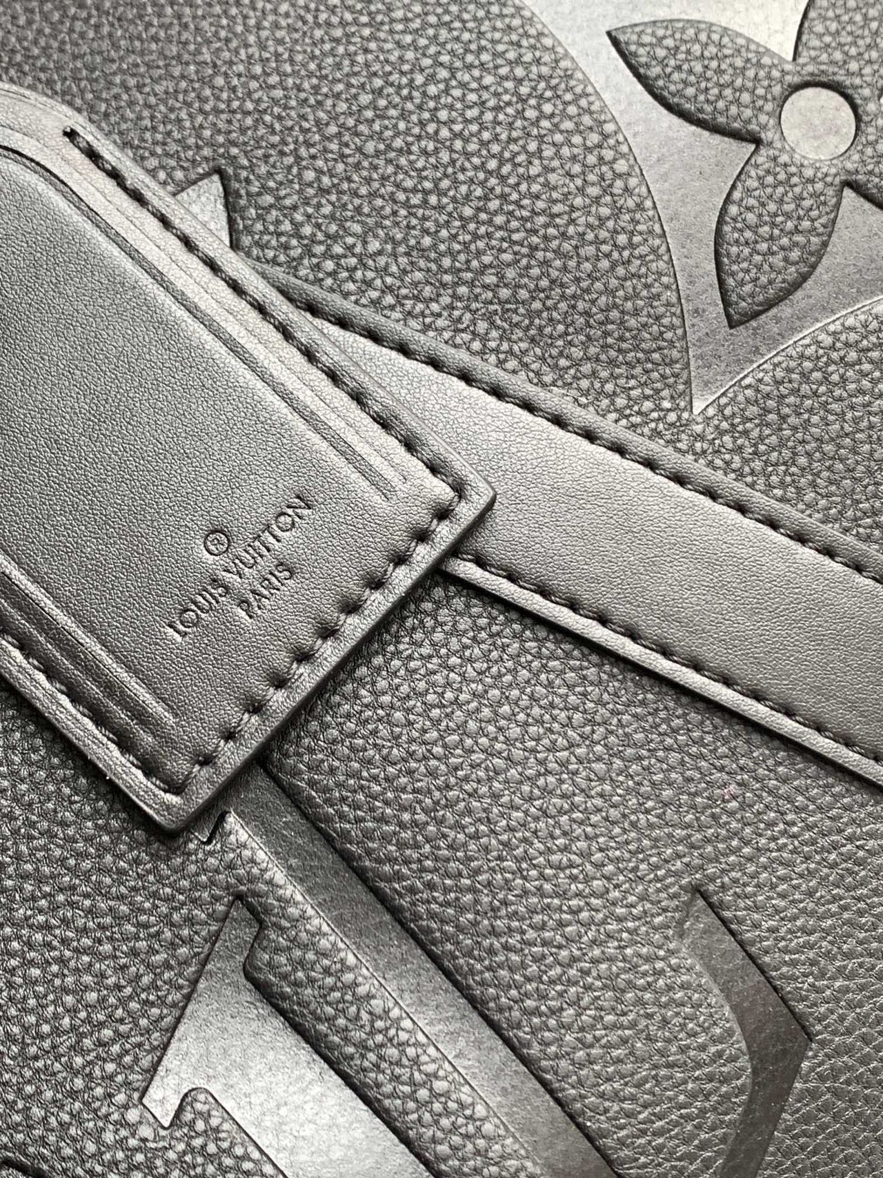 ★Louis Vuitton★先取り！キーポル・バンドリエール 45
