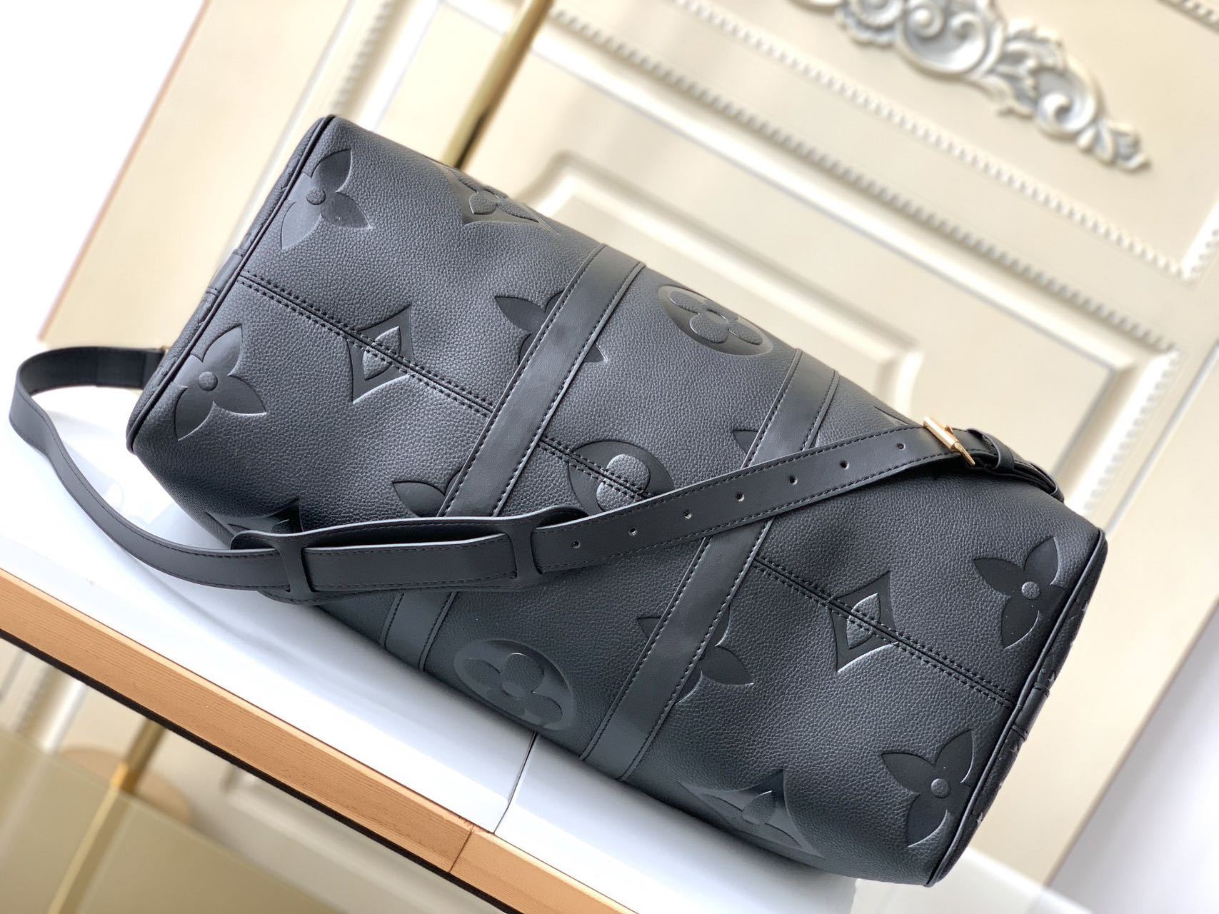 ★Louis Vuitton★先取り！キーポル・バンドリエール 45