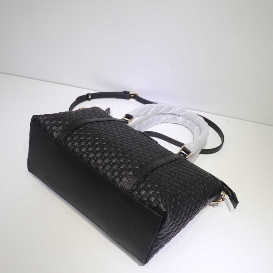 【ギフトにも♪】GUCCI グッチシマ A4も入るトートバッグ