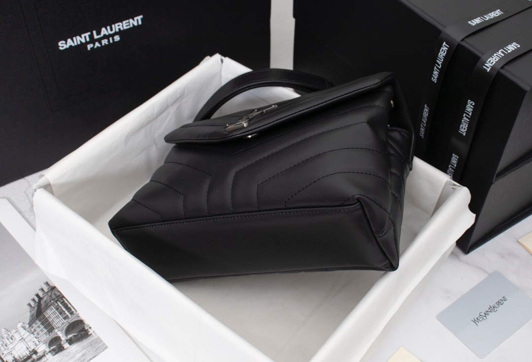 モノグラム・サンローラン　ルル ストラップ バック