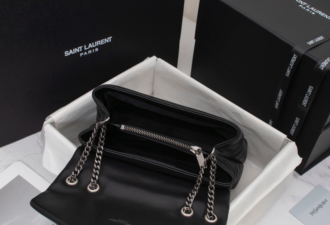 モノグラム・サンローラン　ルル ストラップ バック