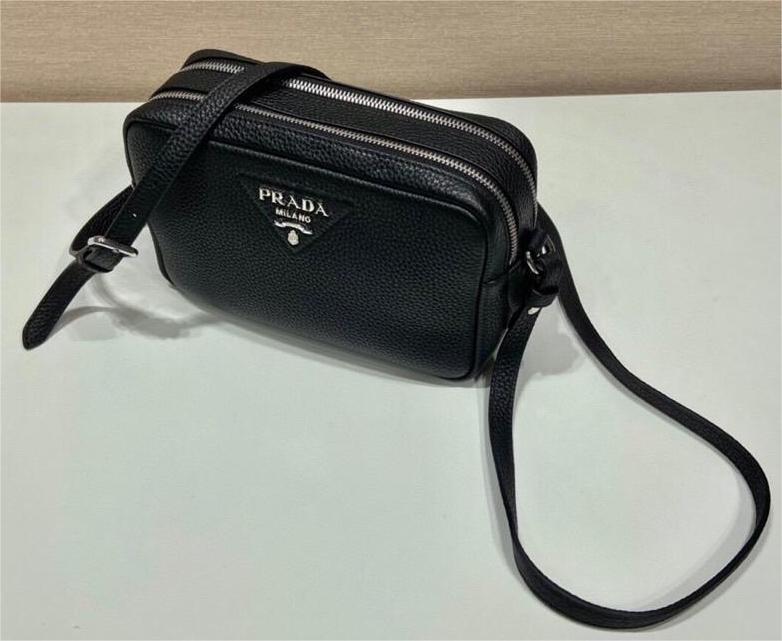 PRADA☆ ショルダーバッグ