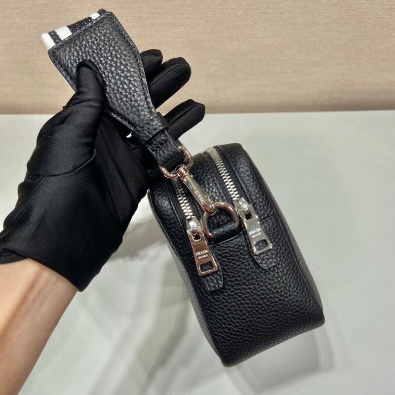 PRADA☆ ショルダーバッグ