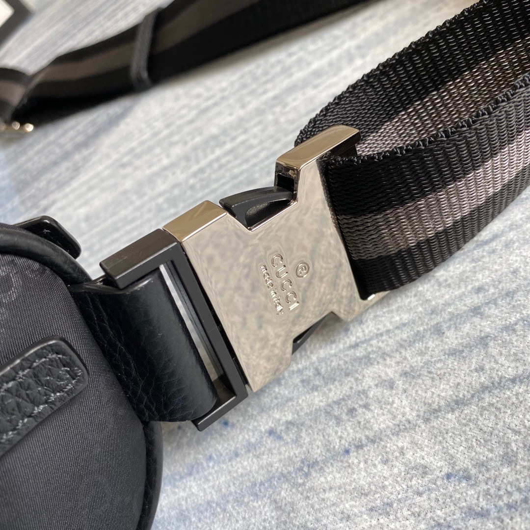 GUCCI■丈夫なGGナイロン ウエストバッグ