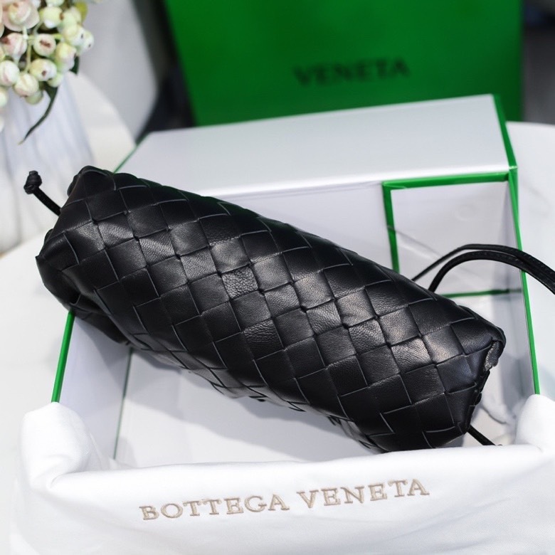 BOTTEGA VENETAショルダーバッグ